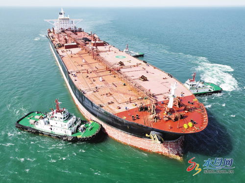 圖片新聞 油輪靠港