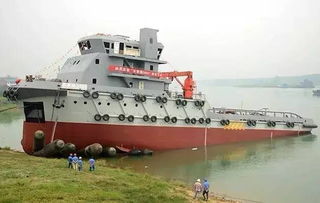 船舶中的小鋼炮 拖輪