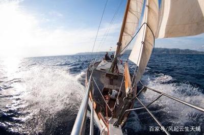 旅行:巴塞羅那海岸的私人帆船游覽中享受精英旅行體驗(yàn)