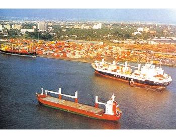 杜阿拉港口石油碼頭時隔20年恢復運營