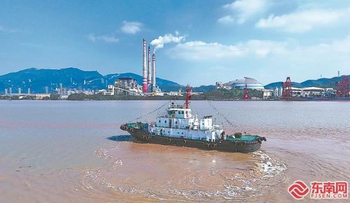 國內(nèi)首艘綠色智能串聯(lián)式混合動力港作拖輪順利交付