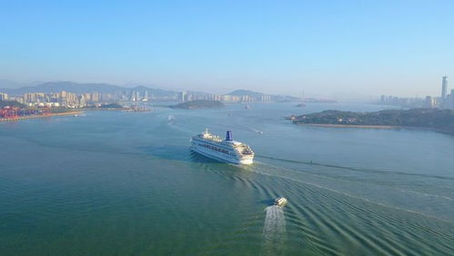 中國首艘自主運營的國資豪華郵輪 鼓浪嶼 號抵達廈門港 圖