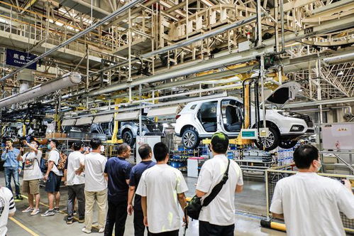 深入上汽臨港工廠 零距離感受上乘品質汽車