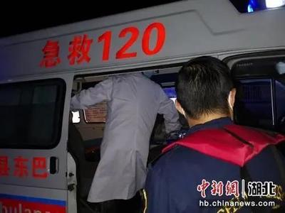 船員生病求救 巴東海事緊急出航接送就醫